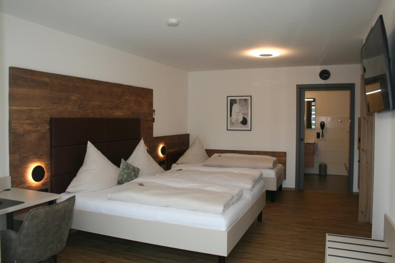 Hotel Bavaria Dingolfing Esterno foto