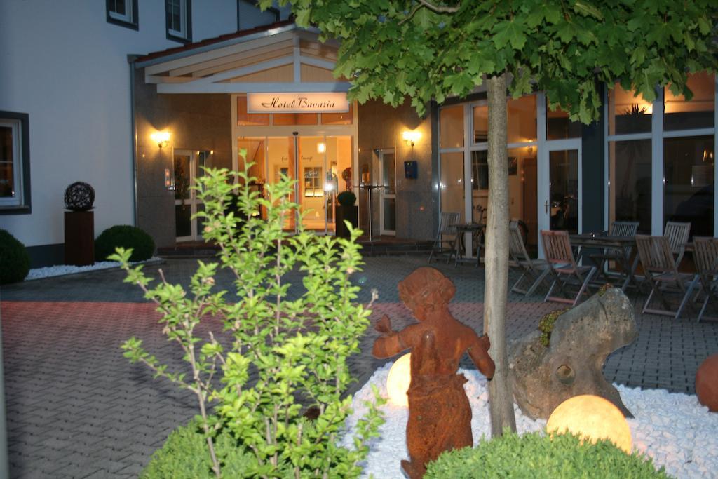 Hotel Bavaria Dingolfing Esterno foto