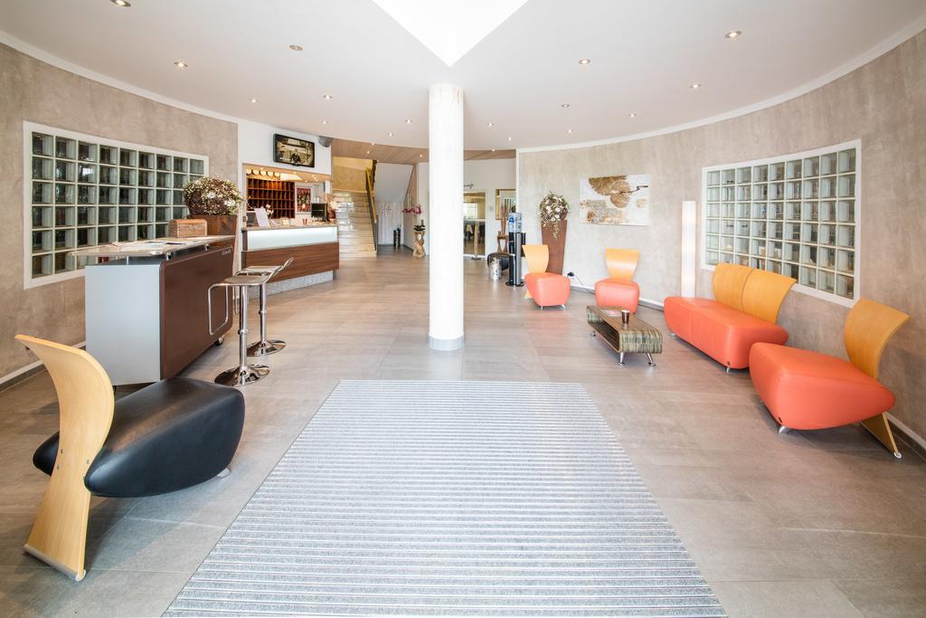 Hotel Bavaria Dingolfing Esterno foto